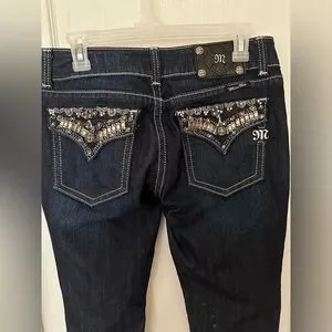 Jean Miss Me Coupe Bootcut Taille 26x34 - Poches Embellies - Neuf Avec étiquette (valeur 109$)